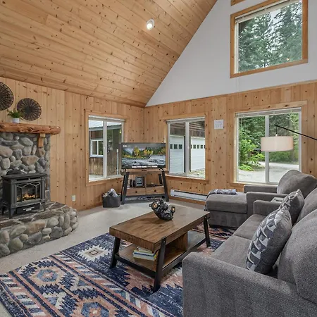 Pine River Retreat Home